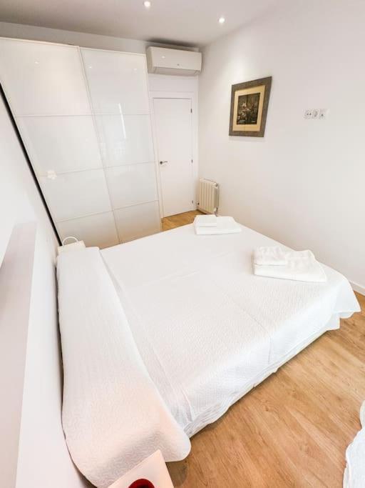 Anna & Thomas - Sitges Center Apt Ngoại thất bức ảnh